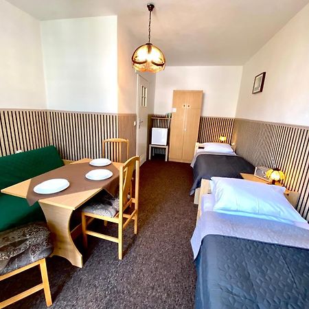Ferienwohnung Ogrodowe Zacisze Jastrzębia Góra Exterior foto