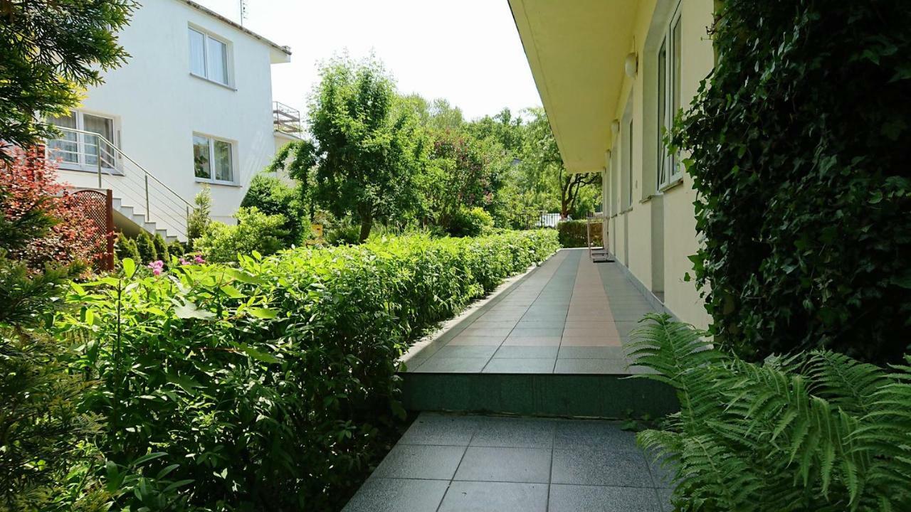 Ferienwohnung Ogrodowe Zacisze Jastrzębia Góra Exterior foto